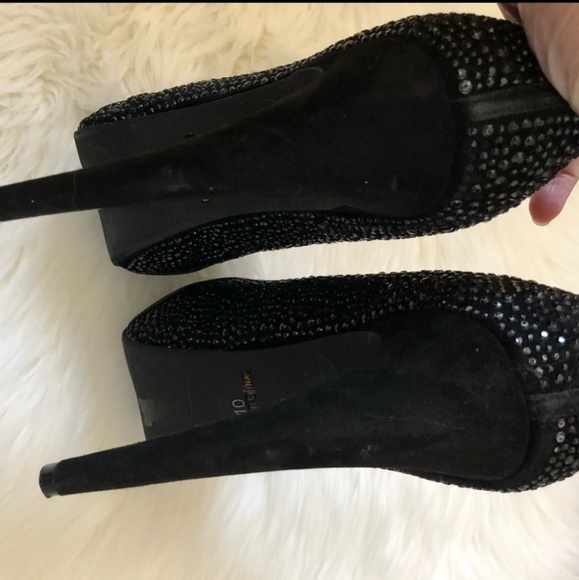 Gorgeous Jeffrey Campbell Heels - Picture 4 of 7